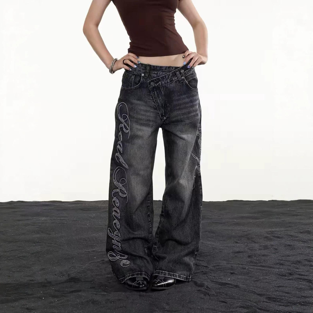 Embroidered Cross Wide-Leg Jeans