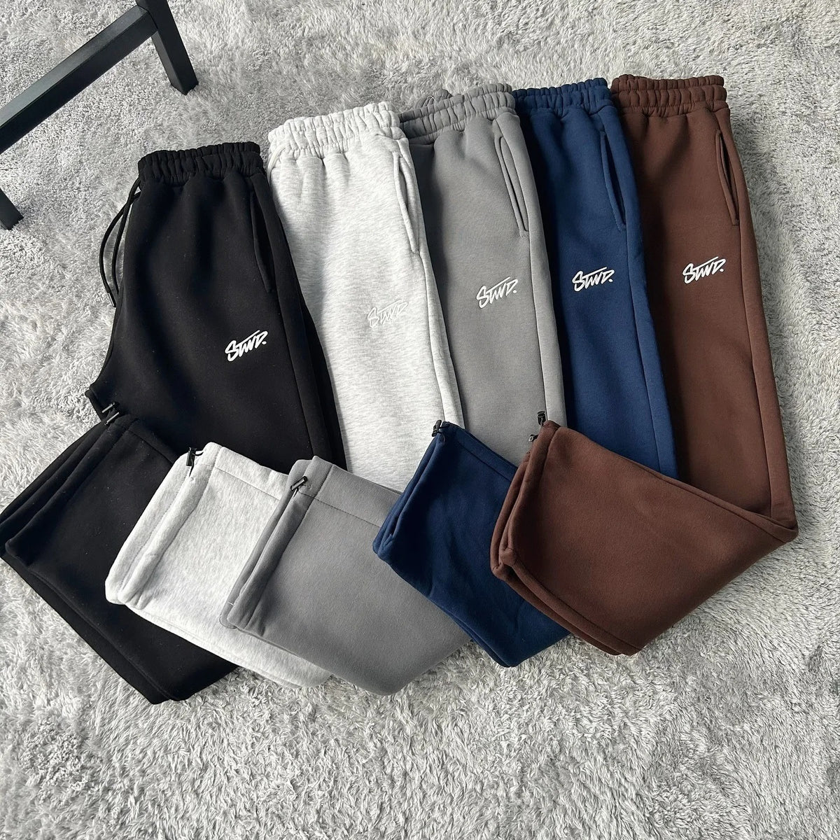 3 / 3 Men’s Retro Loose-Fit Straight-Leg Sweatpants