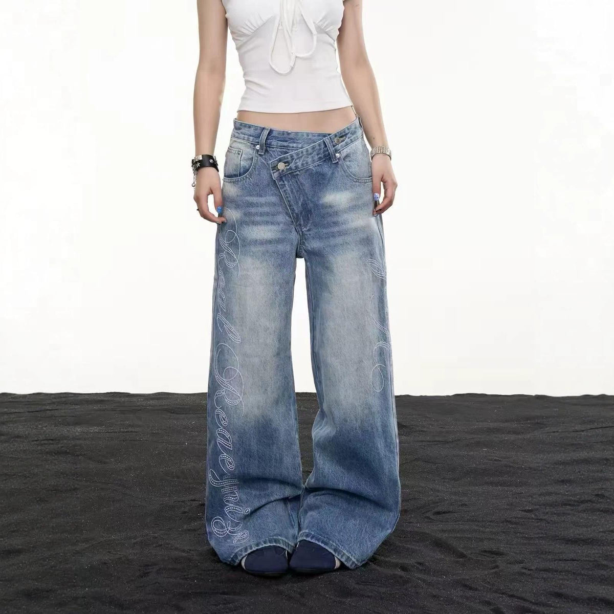 Embroidered Cross Wide-Leg Jeans